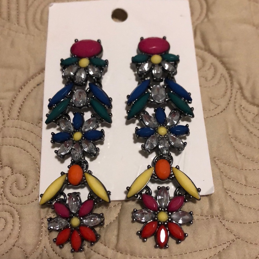3 for $15 H&M fashion multi color dangly earrings